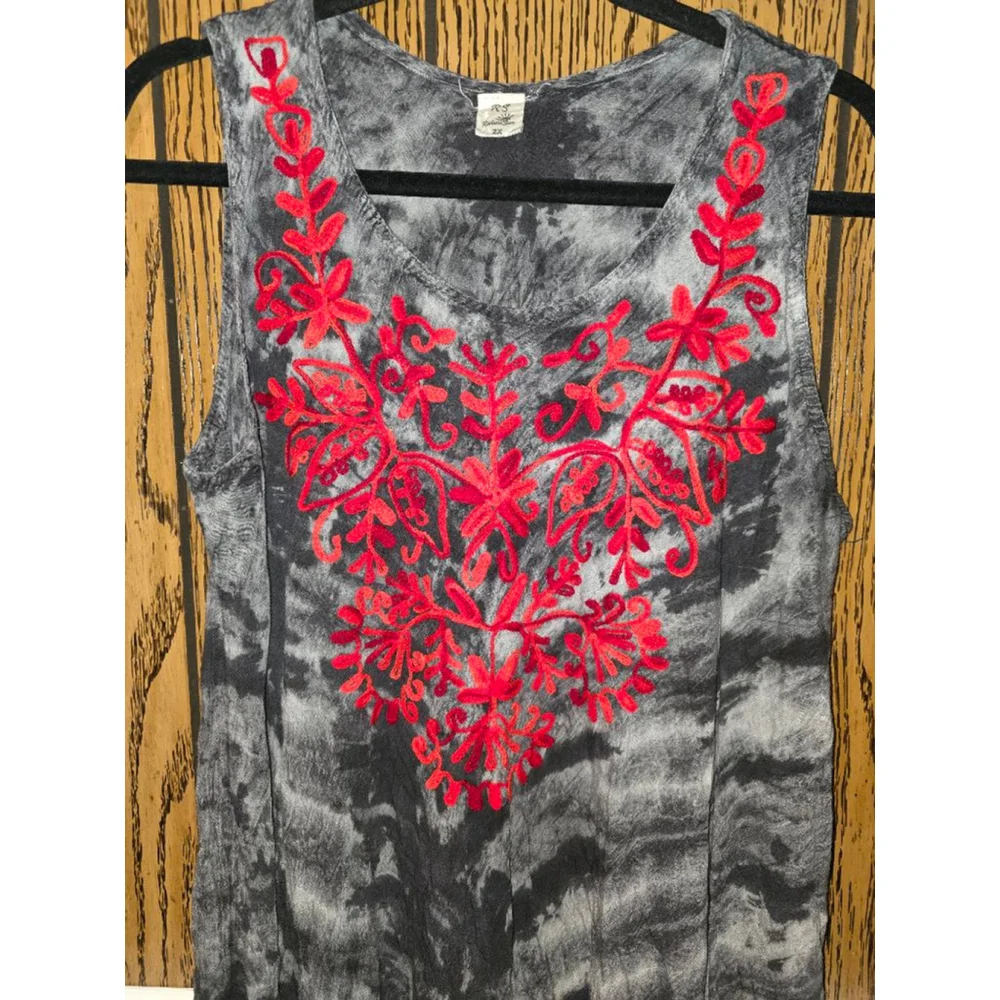 Women's Riviera Sun Asymmetrical Dress 2X Gray with Red Embroidery - Picture 2 of 5